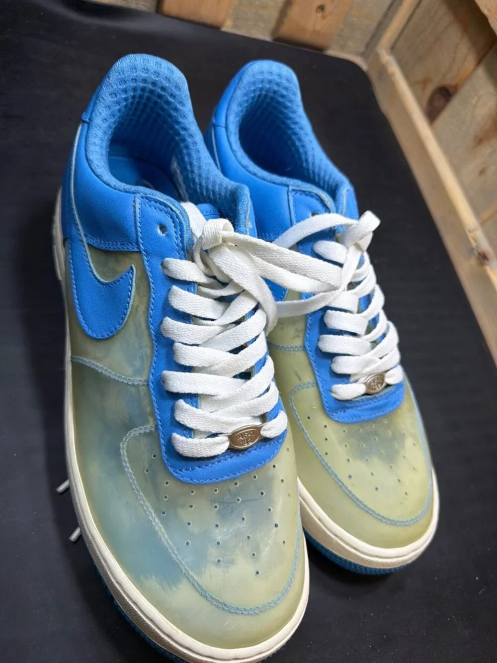 Nike Air Force 1 313641-941 Clear Blue Womens Shoes US 9.5 Preowned Good Rare